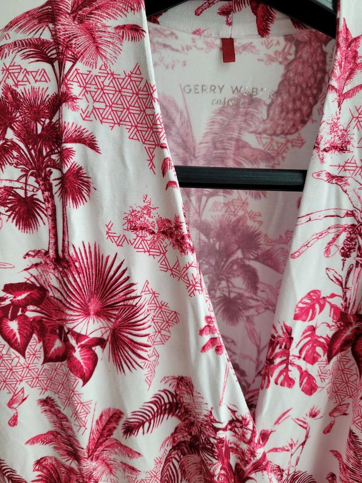 Midi Kleid von Gerry Weber Gr. 40 in Frankfurt am Main