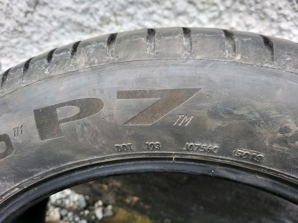 Sommerreifen Pirelli Cinturato P7 215/55 R17 in Weißenberg