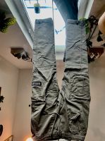 Olive Cargo Jeans / Größe S Nordrhein-Westfalen - Mechernich Vorschau