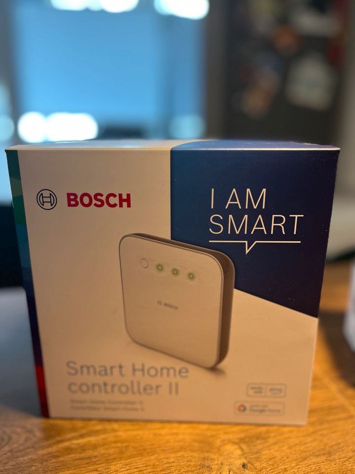 1x Bosch Smart Home Controller II und Heizkörperthermostat in Hamburg