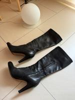 Buffalo.Stiefel mit Absatz..39.. Schwarz. Echtes Leder… Niedersachsen - Nordhorn Vorschau