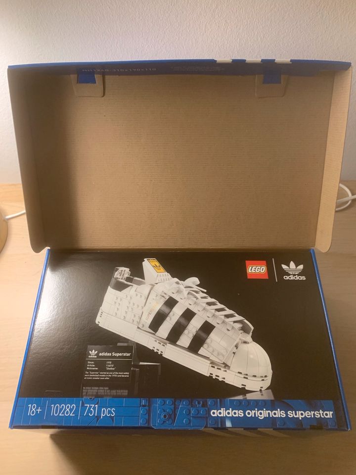 Lego Adidas Superstar 10282 in Ulm