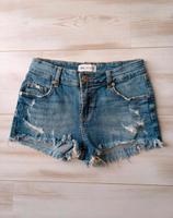 ZARA Jeansshorts Gr.34 Shorts Jeans Stretch Hose Baden-Württemberg - Birkenfeld Vorschau