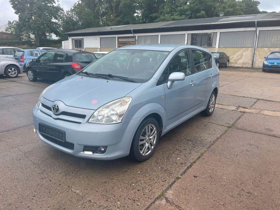 Toyota Corolla Verso 1.8L,H.Automatik,7Sitze,Tüv11/2025 in Dresden