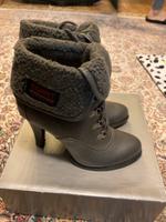 Esprit Stiefeletten – Wie neu, nur 3 Mal getragen Lindenthal - Köln Weiden Vorschau