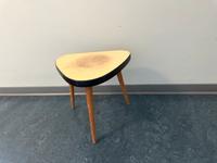 Nierentisch Blumenhocker Pflanzenständer vintage DDR Holz Melamin Berlin - Reinickendorf Vorschau