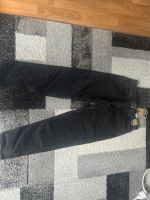 2 Jeans von Pull and Bear,beide Größe 42 Nordrhein-Westfalen - Bergkamen Vorschau