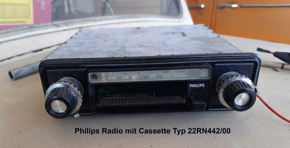 Philips Radio mit Cassette Typ 22RN442/00 in Köln