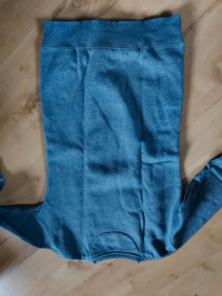 Kleid, Longpulli v. Levis, Gr. 10, 140, blau in Tettnang