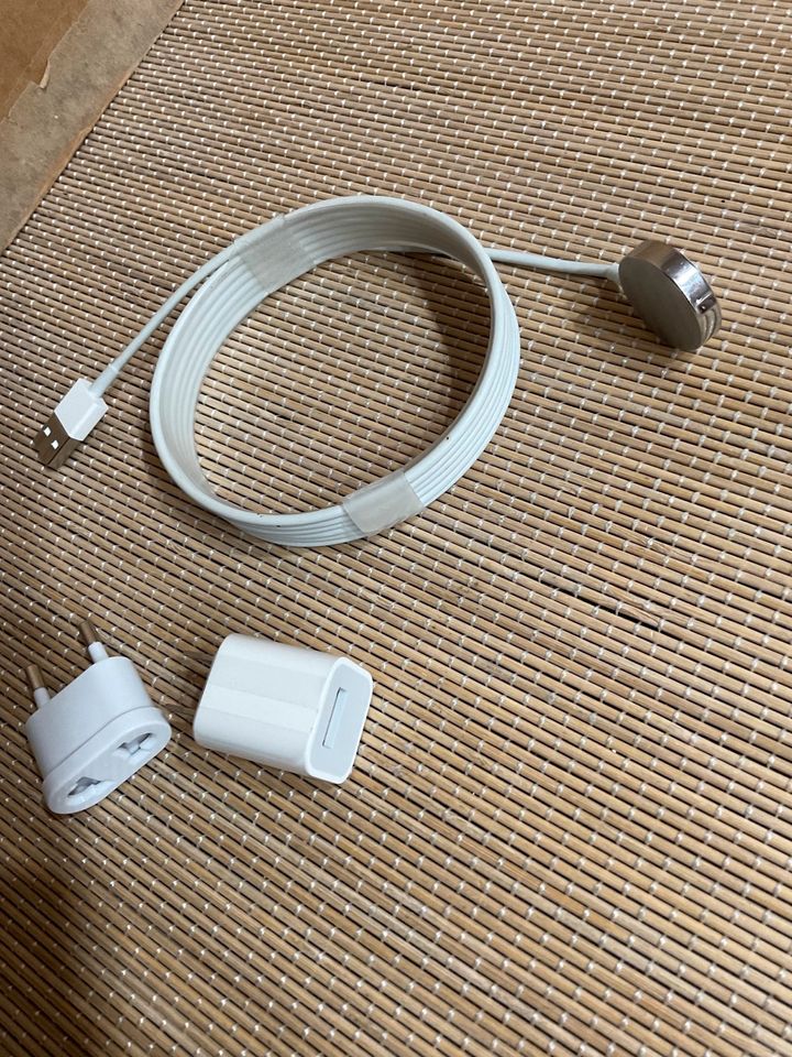 ** Original Apple A1385 USB Netzgerät Apple Ladekabel magnetisch in Neuhausen ob Eck