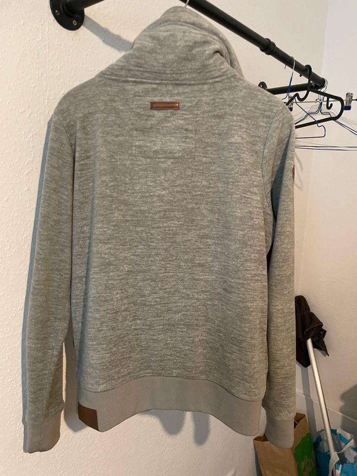 Naketano Fleecejacke Gr.L Grau in Essen