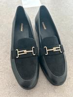 Schöner Halbschuhe in Gr.37 NEU Baden-Württemberg - Sindelfingen Vorschau