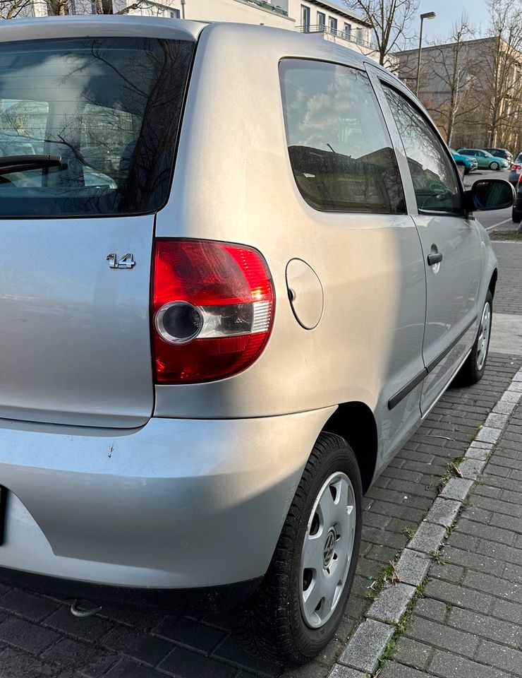 VW FOX 1.4 Motor Kleinstwagen Top Zustand ✅ in Berlin