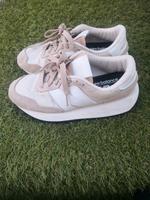 New Balance Schuhe Nürnberg (Mittelfr) - Aussenstadt-Sued Vorschau