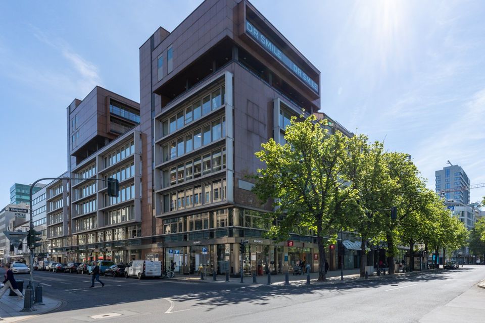 Unbegrenzter Bürozugang zu unseren Öffnungszeiten in Regus Königsallee 92a in Düsseldorf