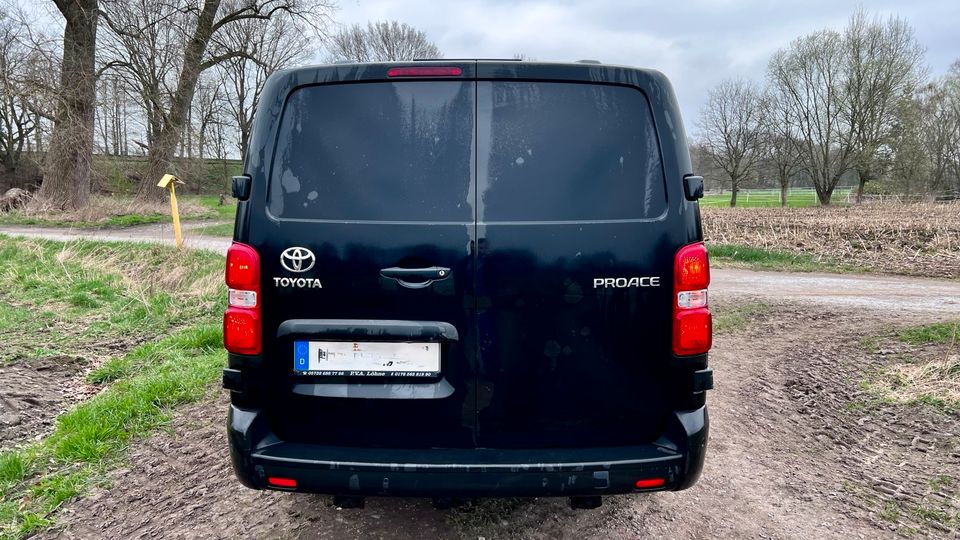 Toyota Proace 2.0D L2 AHK Navi DoKa 6-Sitze Transporter LKW Zul. in Gütersloh