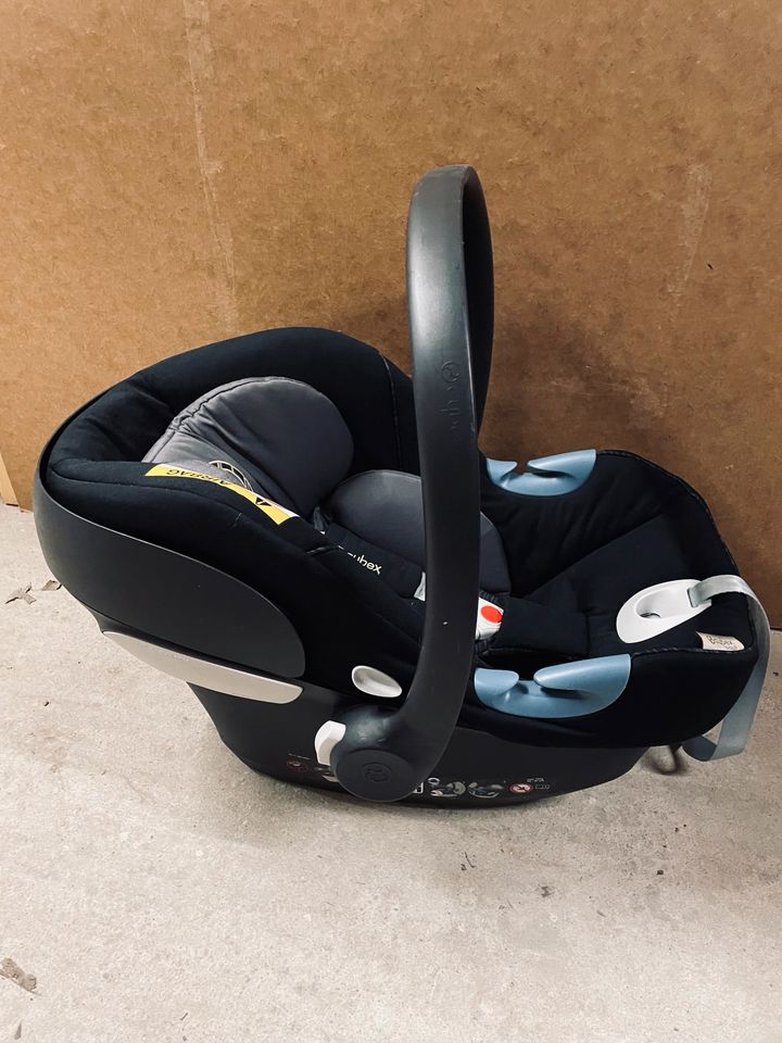 Cybex Kinder Autositz in Remscheid