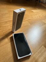 iPhone 13 129 GB mit Hülle - perfekt Zustand ohne kratzen Friedrichshain-Kreuzberg - Friedrichshain Vorschau