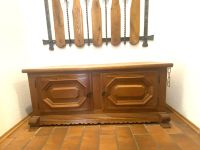 Rustikale Gardaroben-Kommode/Sideboard/Schuhschrank Eiche massiv Baden-Württemberg - Ditzingen Vorschau