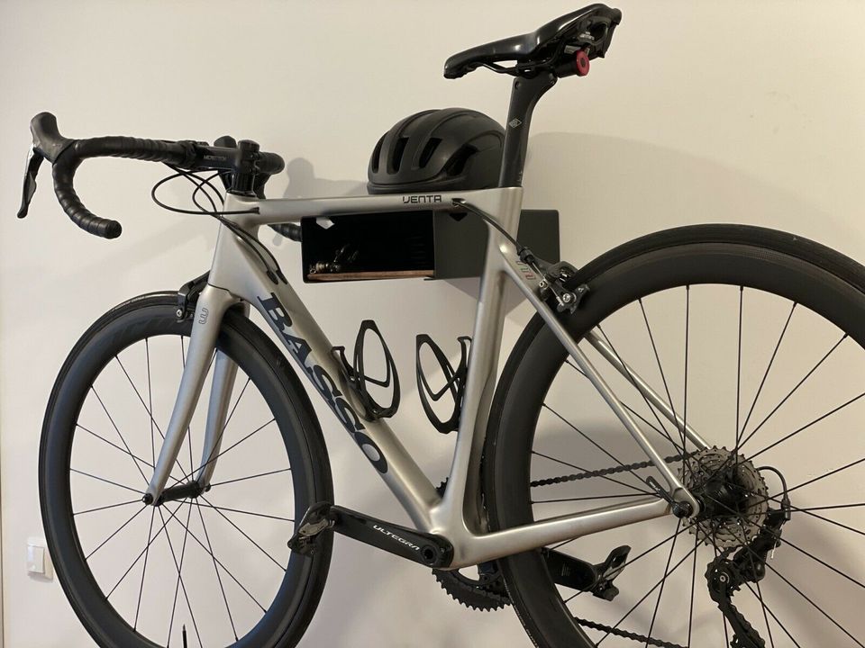 Rennrad Gravelbike Wandhalter Fahrradhalter in Eiselfing