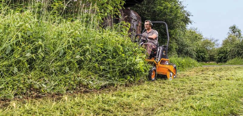 Aufsitzschlegelmäher AS 1040 YAK 4WD Schlegelmulcher Selbstfahrer in Dorfen