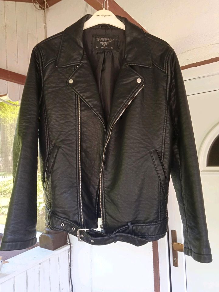 Jacke im Bikerstil, Motorradjacke, Freizeitjacke, Bikerjacke, neu in Visselhövede