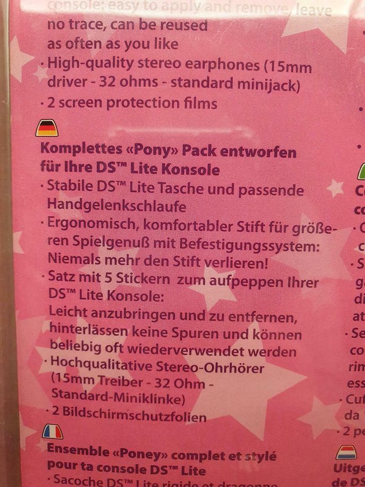 ❤THRUSTMASTER Nintendo Zubehör:Tasche,Stift,Kopfhörer,Schutzfolie in Berlin