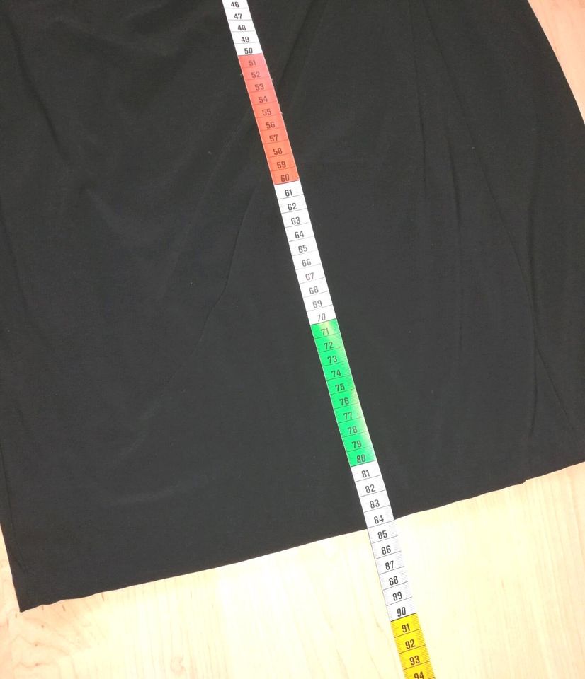 Kleid 38 schwarz 3/4 Ärmel in Friedberg (Hessen)