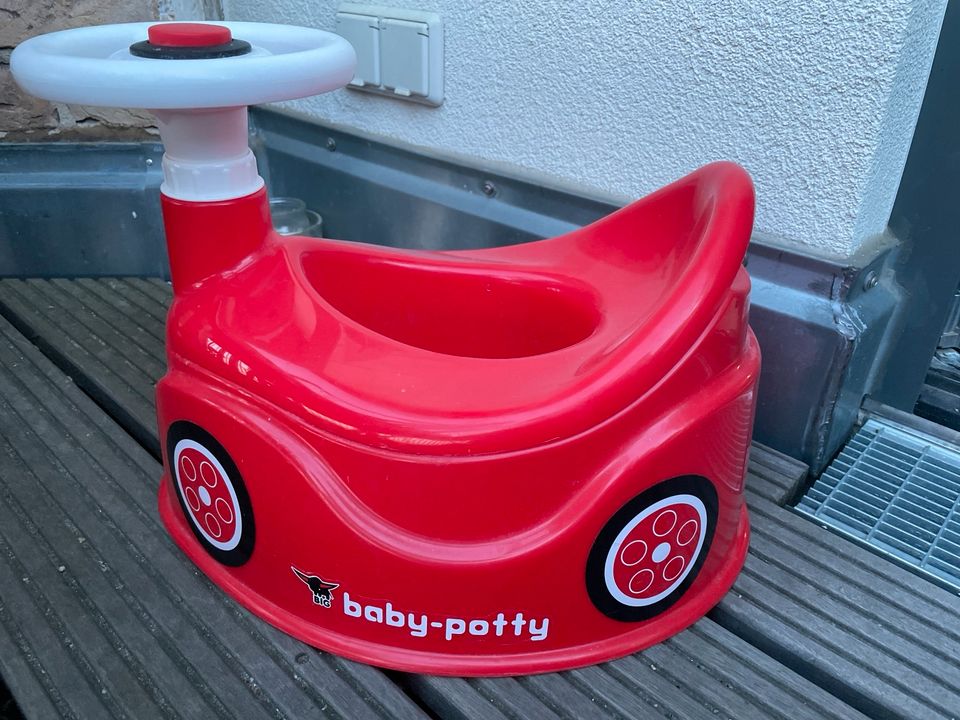 Baby Potty Kindertöpfchen mit Lenkrad in Berlin