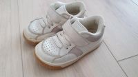 Sneaker Sportschuhe Schuhe aus Leder ZARA Gr.23 Baby Kind Bayern - Buchdorf Vorschau