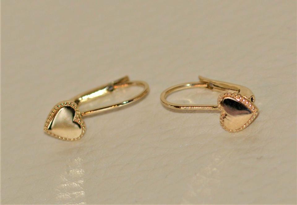 Neue Herzohrringe Ohrringe Goldohrringe Herz 585 / 14 Karat Gold in Rohrbach