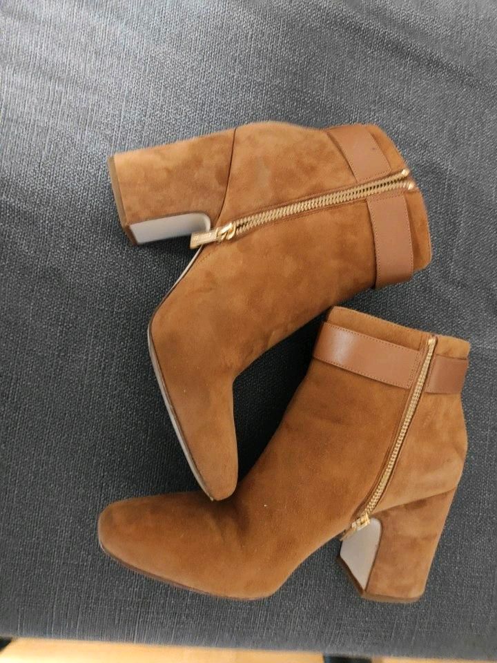 Michael Kors Stiefel in Witten