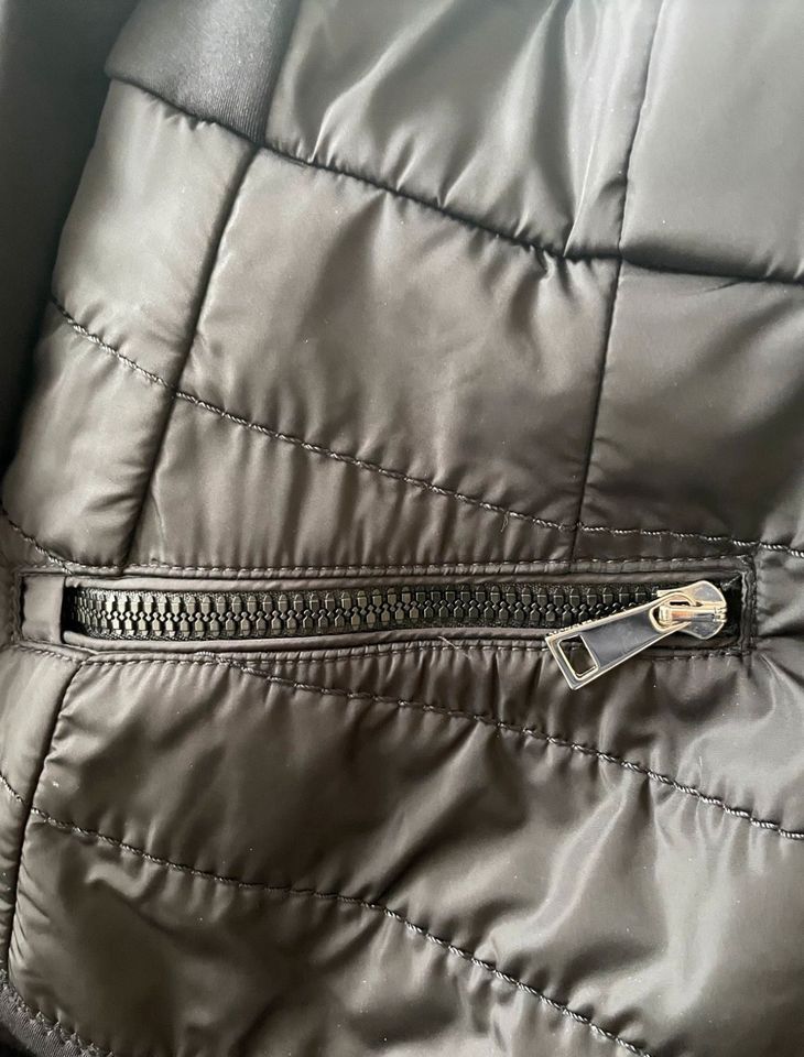 Original Moncler Andradite Giubbotto Scuba Jacke in Remseck am Neckar