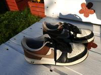 Nike Air,  Gr. 44, guter Zustand Hessen - Herborn Vorschau