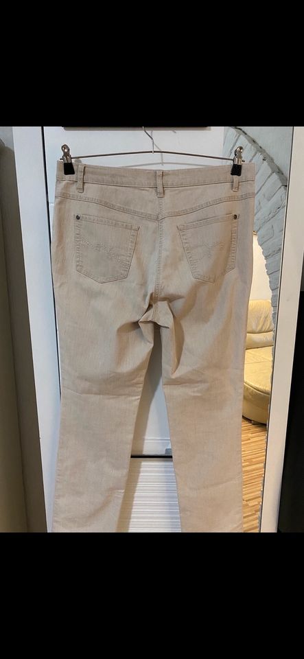 Gerry Weber Damen Jeans Hose Gr 42 in Ochtrup