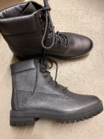 Timberland Boots Stiefelette NEU 38 silbermetallic München - Schwabing-Freimann Vorschau