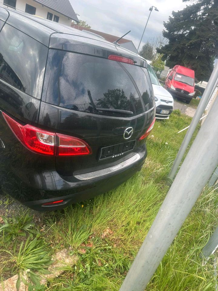 Mazda5 Unfall in Darmstadt