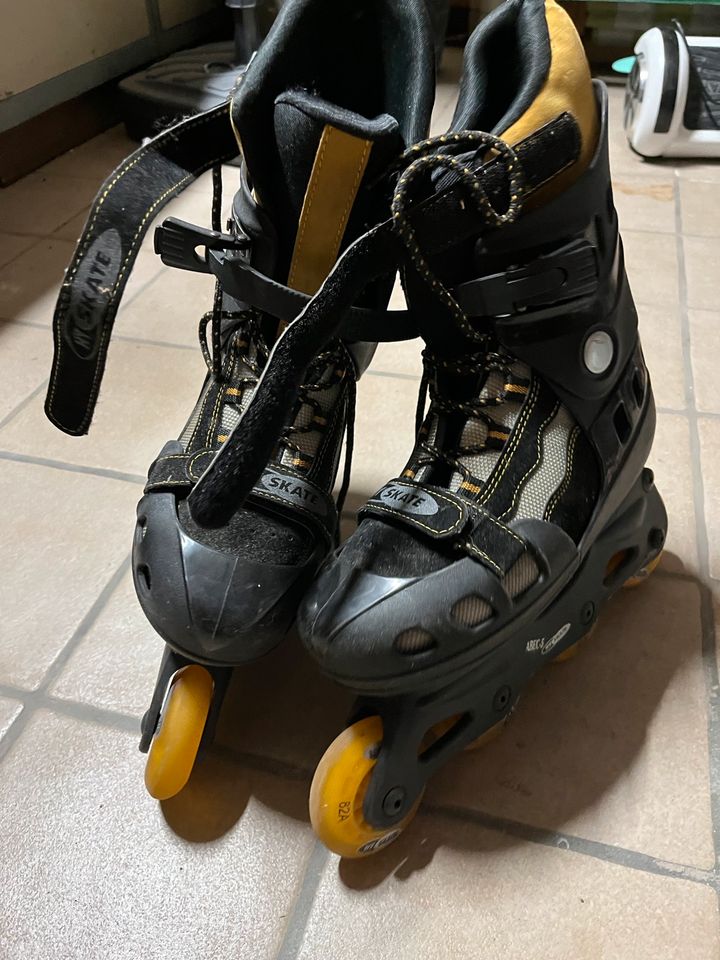 Rollerblades K2 Gr 32-37 und andere Gr 42 in Illingen