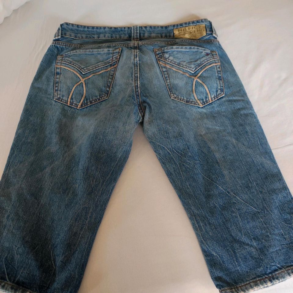 Jeans , kurz , Tommy Hilfiger, Größe 31 in Wietmarschen