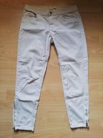 Zara Basic Denim Jeans Reißverschlüsse Kurzgröße beige L30 S 38 Dresden - Blasewitz Vorschau