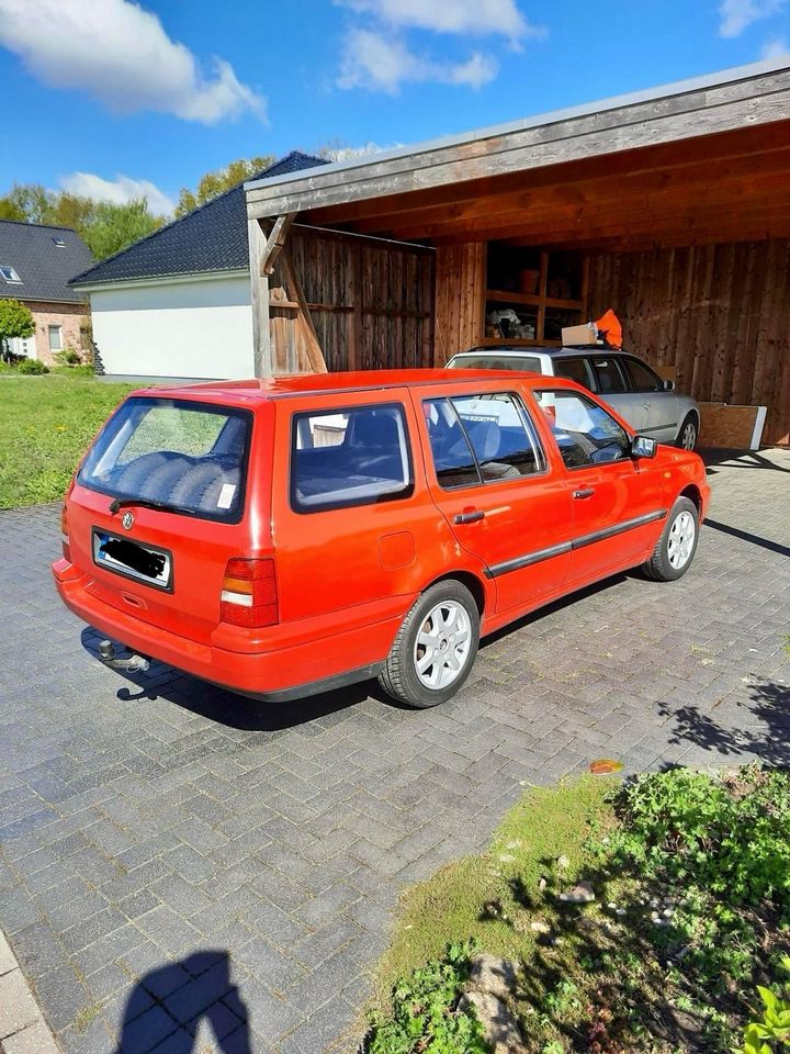 VW Golf 3 Variant Benzin / CNG Erdgas in Bienenbüttel