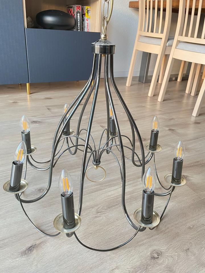 Vintage Deckenleuchte/Kronleuchter mit acht LED-Glühbirnen in Schulzendorf bei Eichwalde