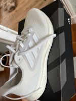 Adidas boost 42,5 jogging Friedrichshain-Kreuzberg - Friedrichshain Vorschau