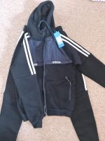 Adidas Jogginghose mit Oberteil Feldmoching-Hasenbergl - Feldmoching Vorschau