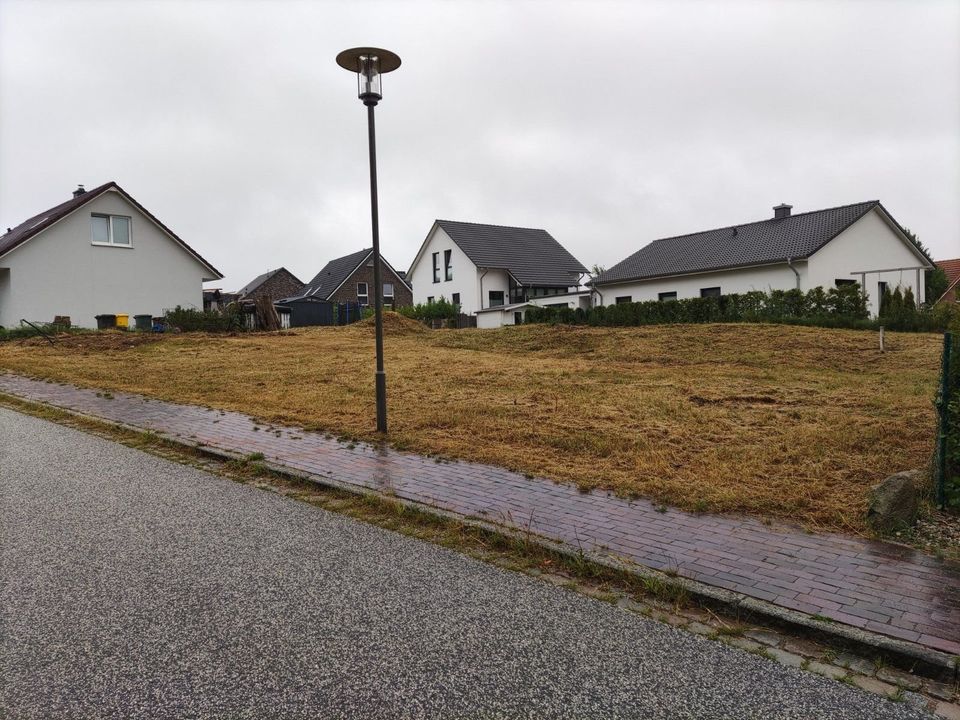 Baugrundstück zur Miete/Pacht/Kauf für EFH, ZFH, DH, Modulhaus in