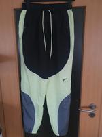 Nike Sporthose Gr. S Bayern - Neumarkt-Sankt Veit Vorschau