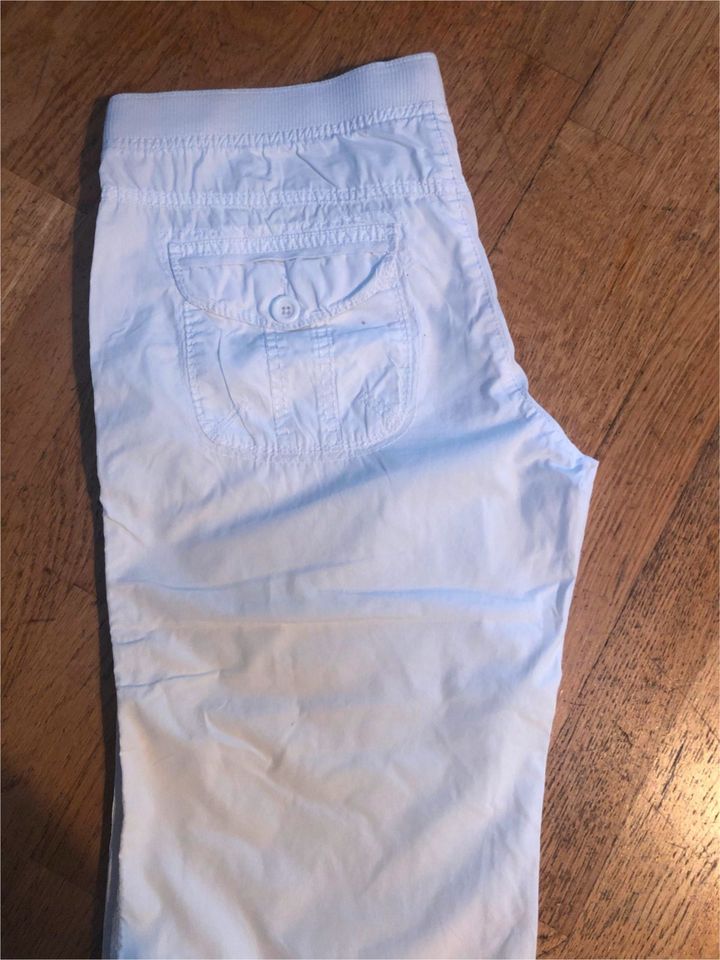 Esprit edc 3/4 Sommerhose weiß Gr. 38 in Berlin