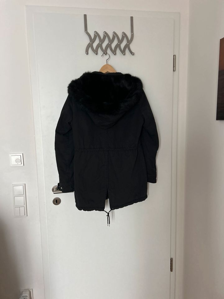 Escada Mantel/Jacke schwarz Gr 38 Kragen mit Kaninchenfell in München