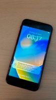 iPhone 8 64Gb rot neuwertig 100 % Akkuzustand Nordrhein-Westfalen - Dormagen Vorschau