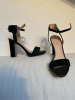 Elegante High Heel-Sandale mit außergewöhnlichem Materialmix, 37 Bayern - Nesselwang Vorschau